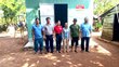 Hội CTĐ huyện Chư Sê tặng 350 suất quà cho các hộ nghèo xã Hbông